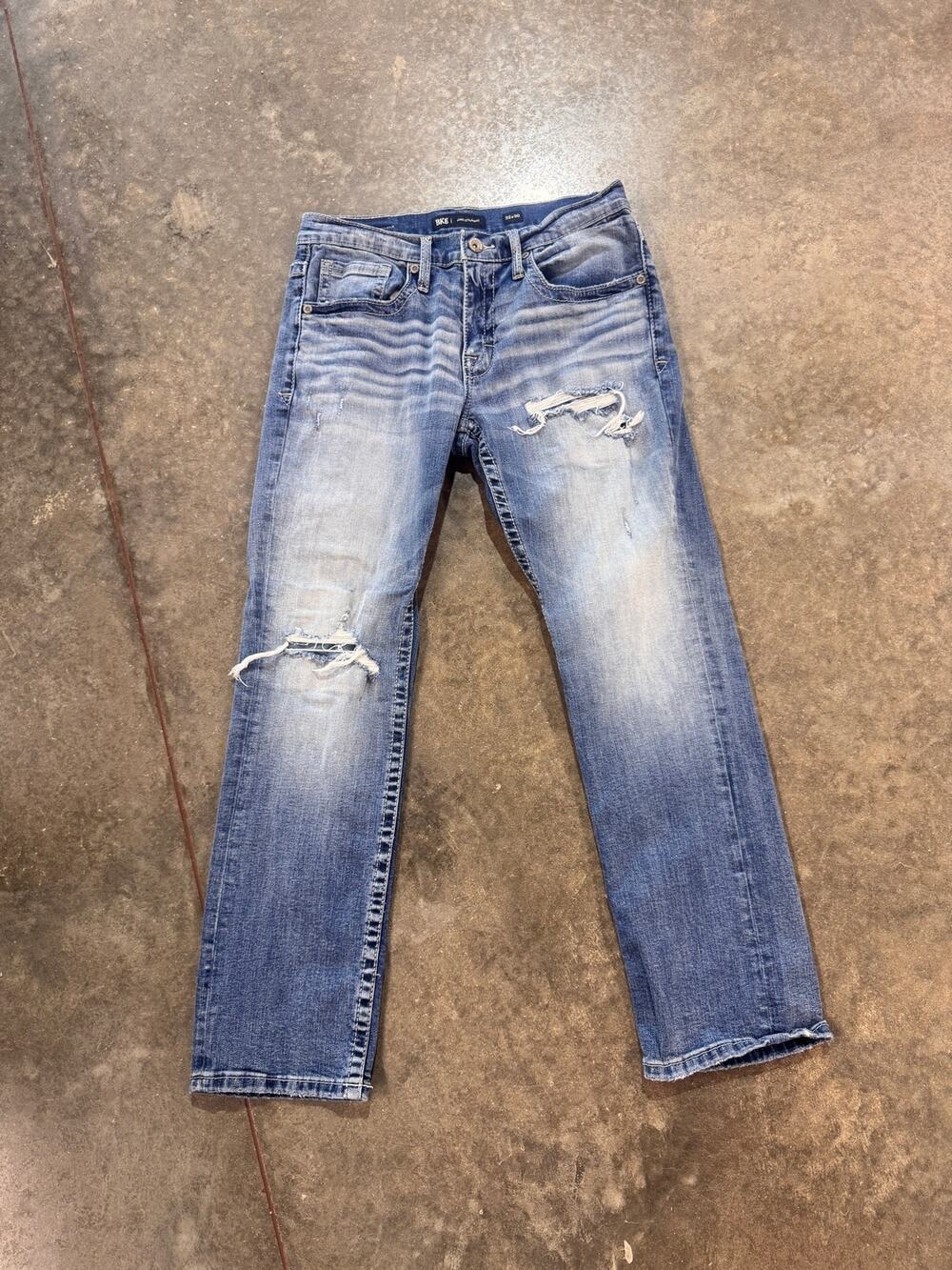 BKE Jake Straight Stretch Distressed Jeans 32x30 Heavy Stitch